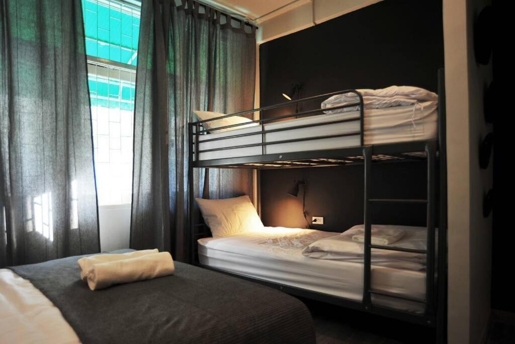 Photo of Bedroom in Phra Khanong Nuea