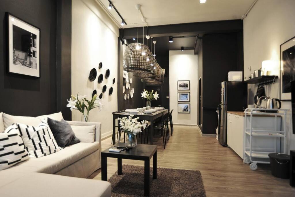 Photo of Livingroom in Phra Khanong Nuea