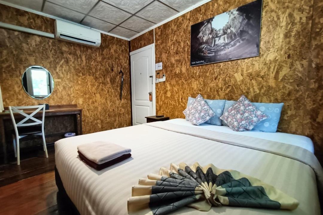 Photo of Bedroom in Thani