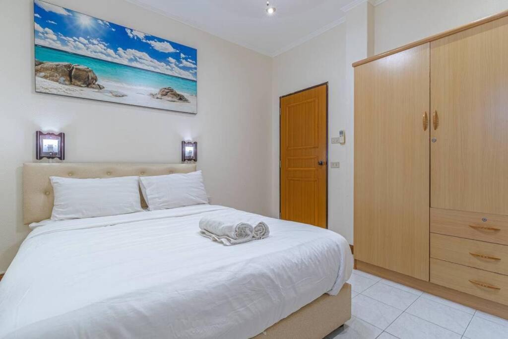 Photo of Bedroom in Pratumnak Hill