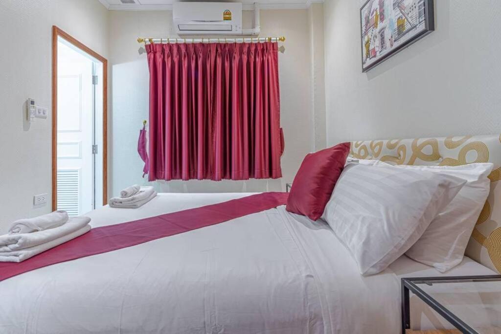 Photo of Bedroom in Pratumnak Hill