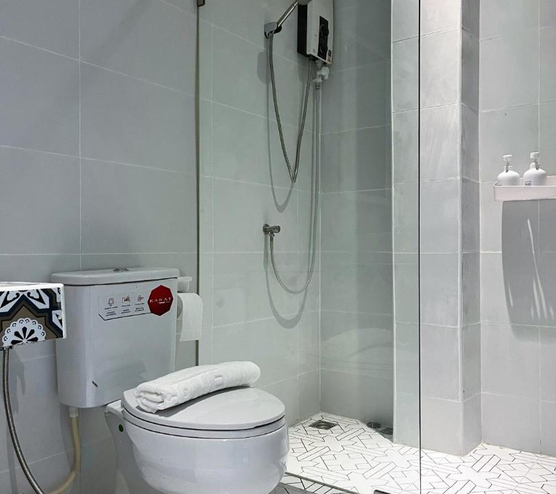 Photo of Bathroom in Thanon Phaya Thai