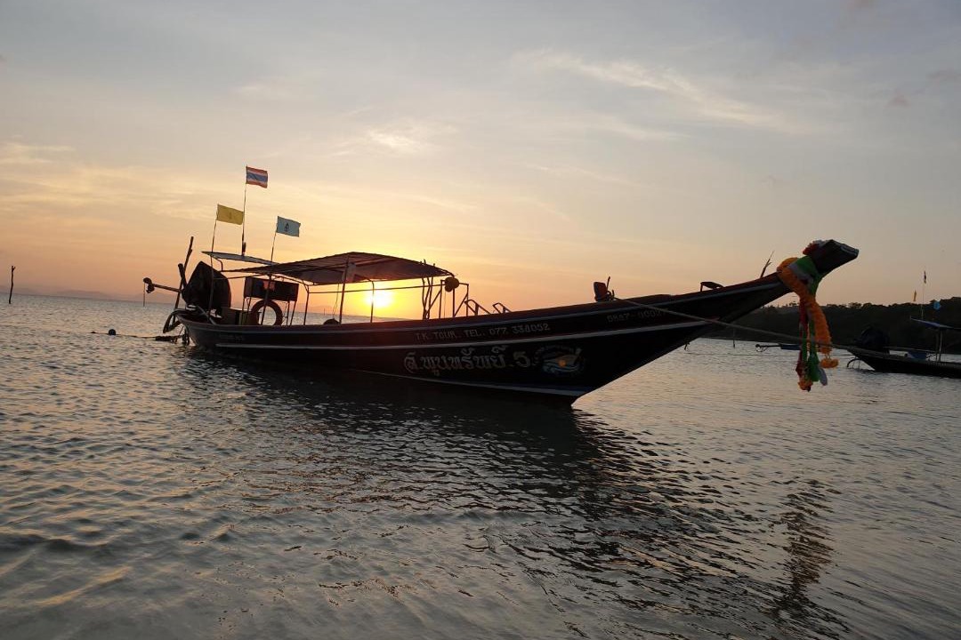 Photo of Others in Thong Krut