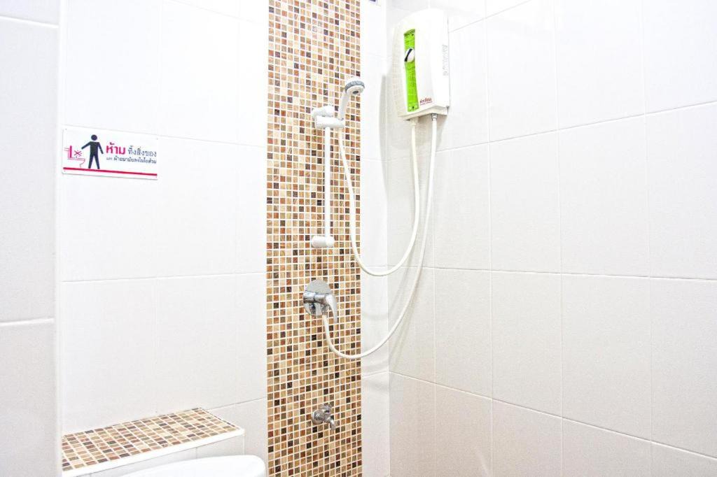 Photo of Bathroom in Saen Suk
