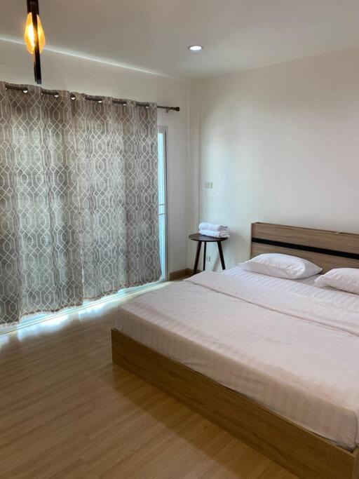 Photo of Bedroom in Don Muang