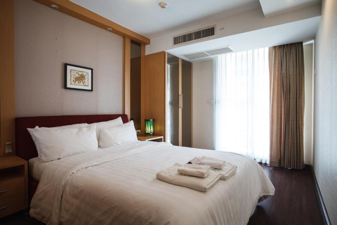 Photo of Bedroom in Khlong Toei Nuea