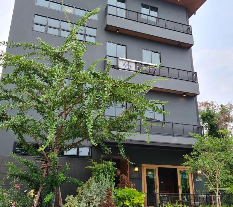 Photo of Buildings in Thung Song Hong