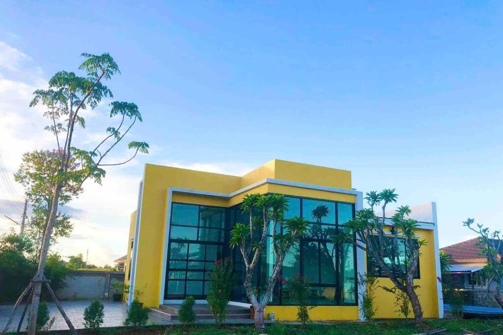 Photo of Buildings in Nang Lae
