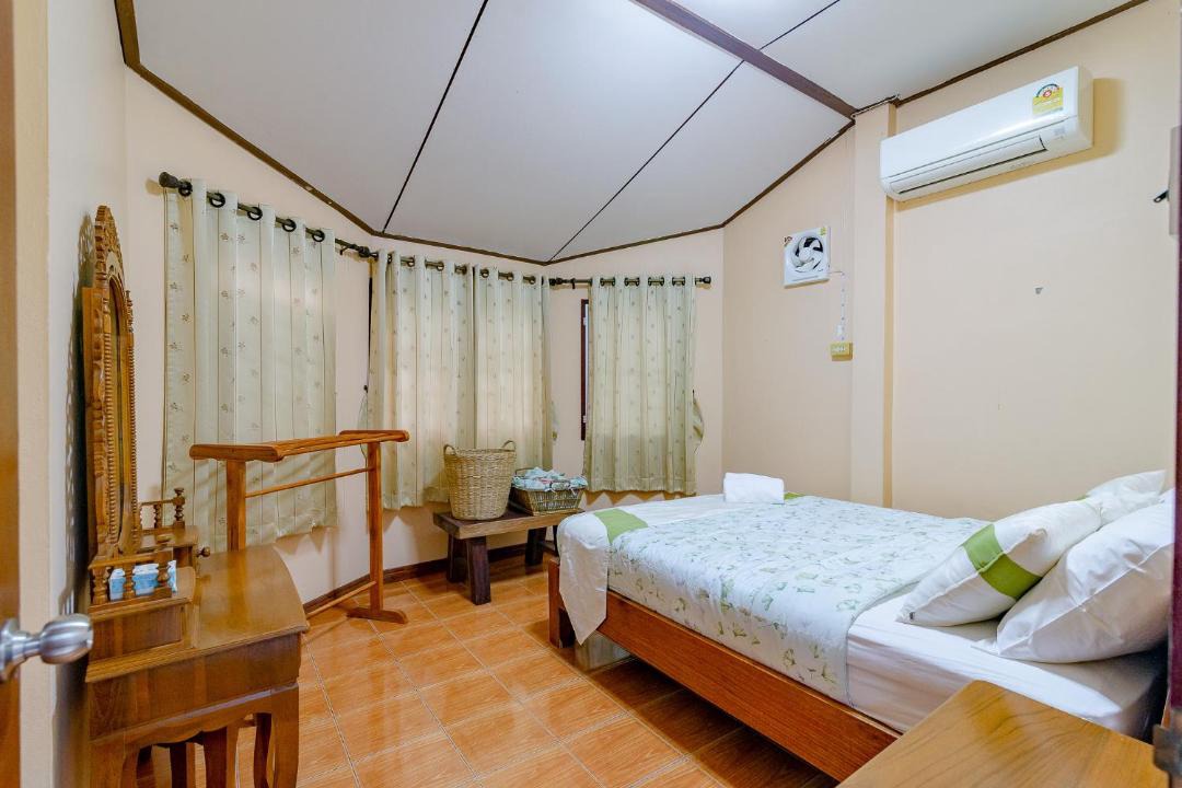 Photo of Bedroom in Phongprasan