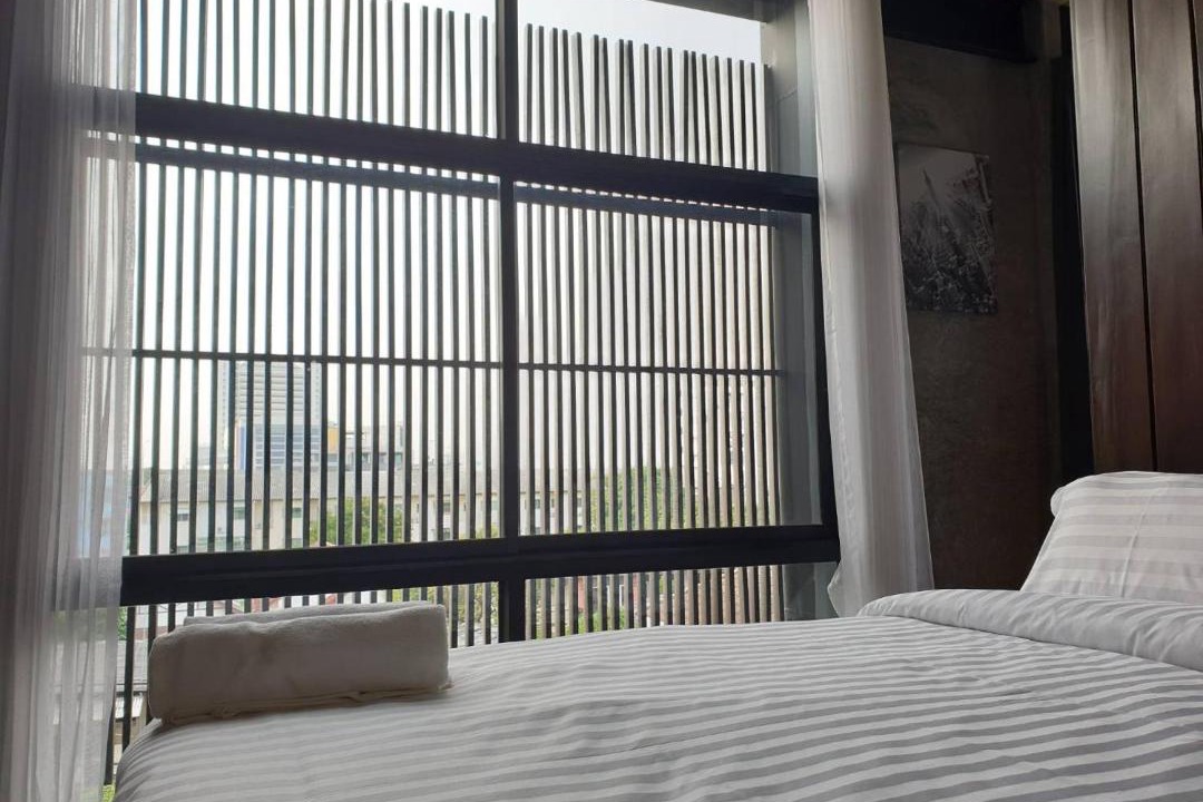 Photo of Bedroom in Samsen Nai