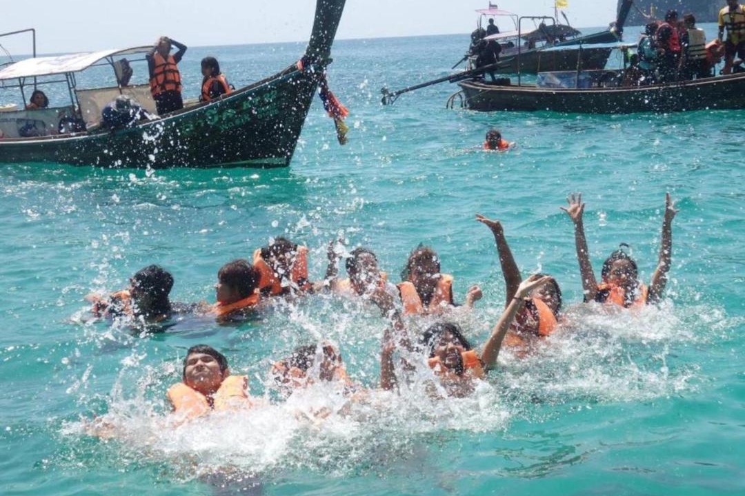 Photo of Others in Ao Luek