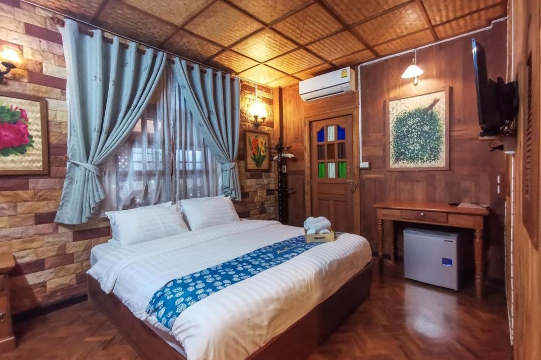 Photo of Bedroom in Nai Wiang