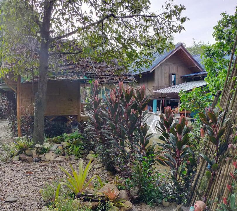 Photo of Others in Phrom Khiri