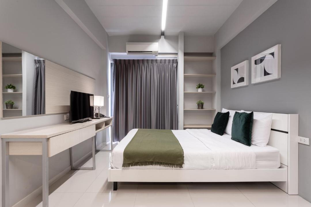 Photo of Bedroom in Thanon Phetchaburi