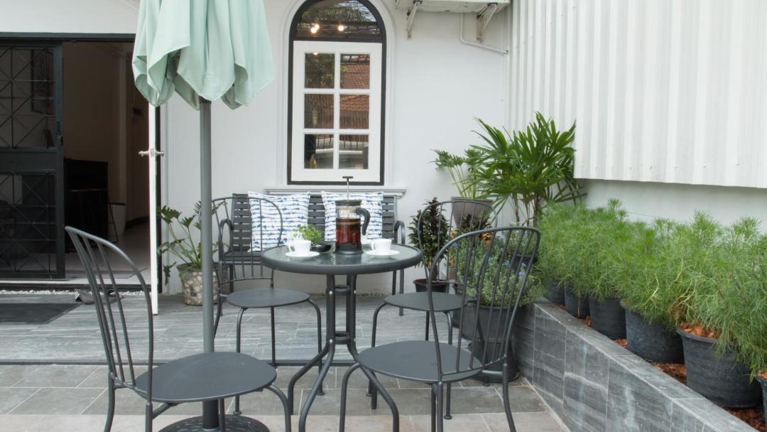 Photo of Patio Balcony in Samsen Nok
