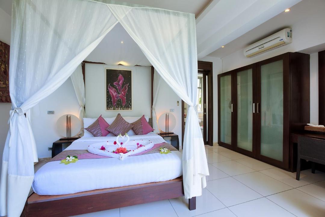 Photo of Bedroom in Laem Set