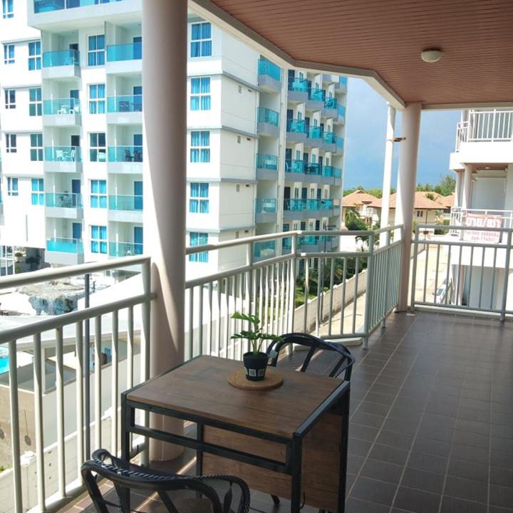 Photo of Patio Balcony in Kram