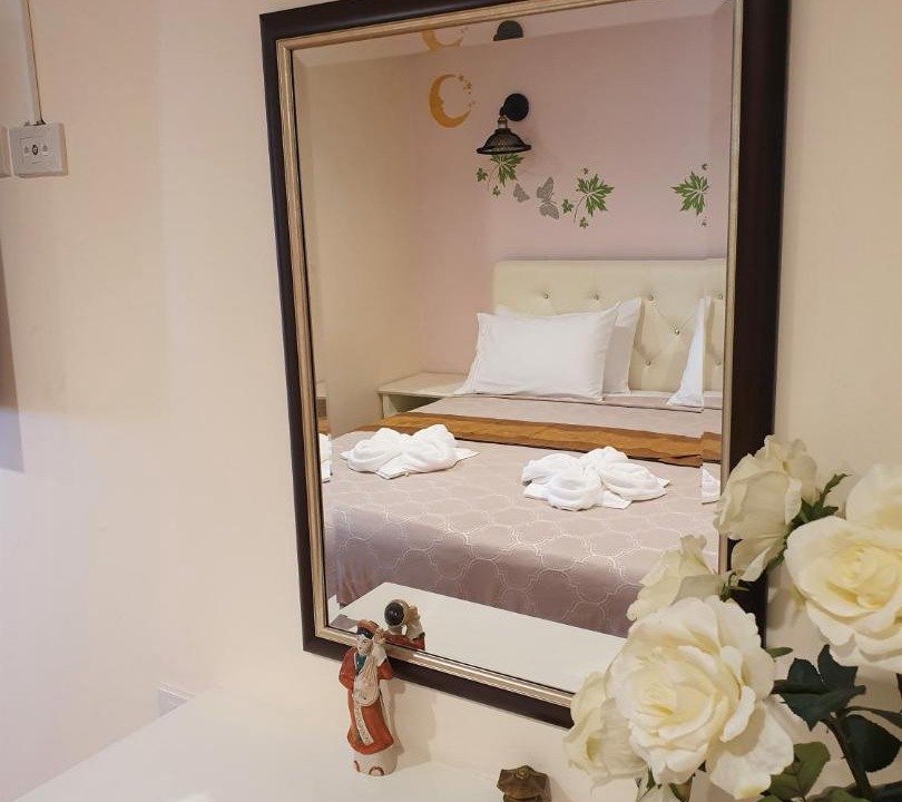 Photo of Others in Bang Phlat