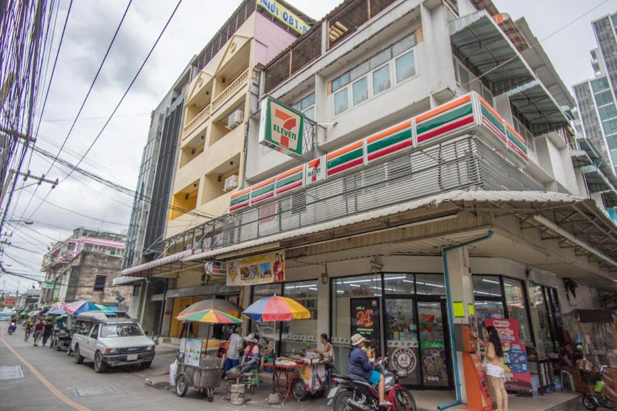 Photo of Buildings in Khlong San