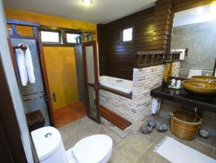 Photo of Bathroom in Dan Sai