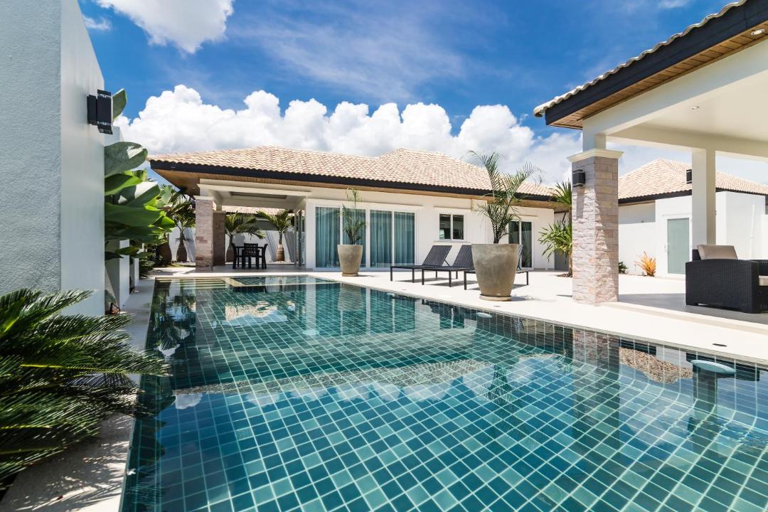 Photo of Outdoor in Hin Lek Fai