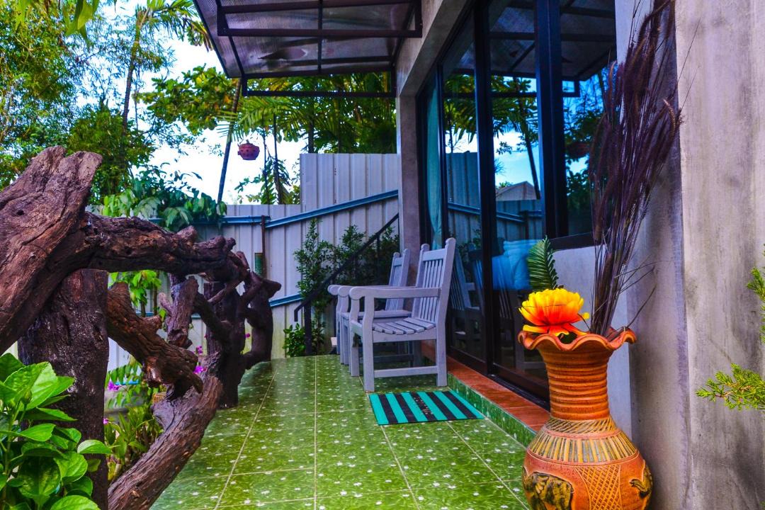 Photo of Patio Balcony in Nong Thale