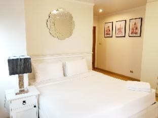 Photo of Bedroom in Asoke