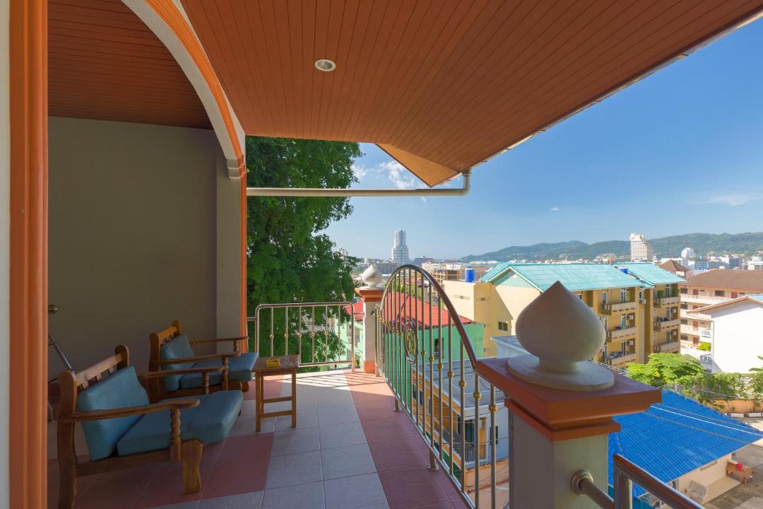 Photo of Patio Balcony in Nanai Road