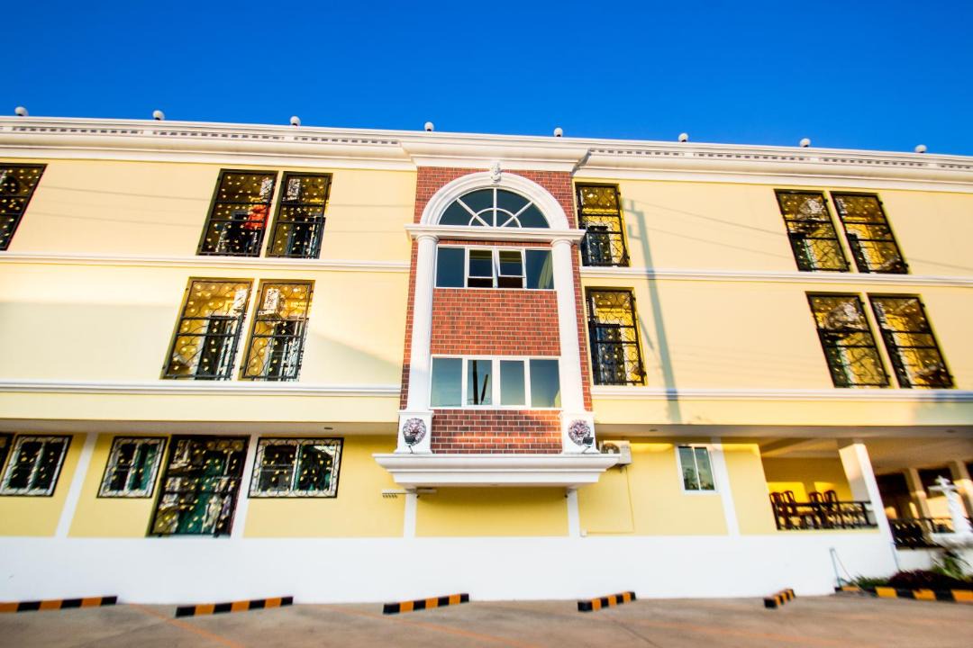 Photo of Buildings in Uttaradit