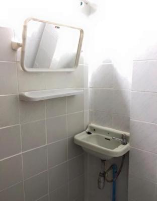 Photo of Bathroom in Thapae