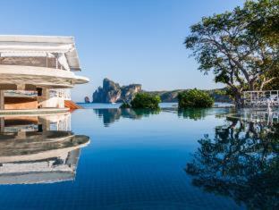 Photo of Others in Ko Phi Phi