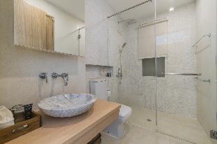 Photo of Bathroom in Pak Nam Pran