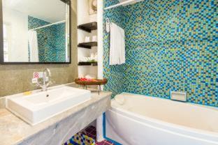 Photo of Bathroom in Chaweng City Center