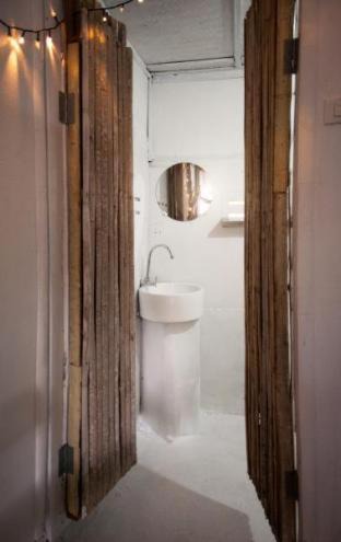 Photo of Bathroom in Srithanu