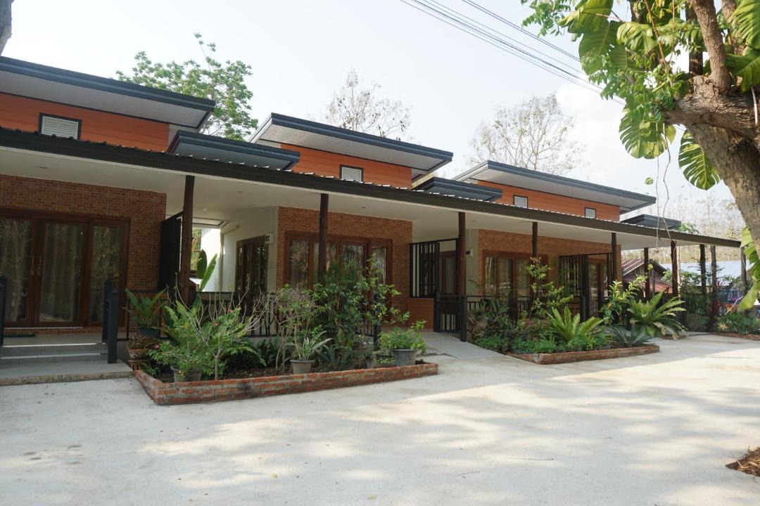 Photo of Others in Den Chai