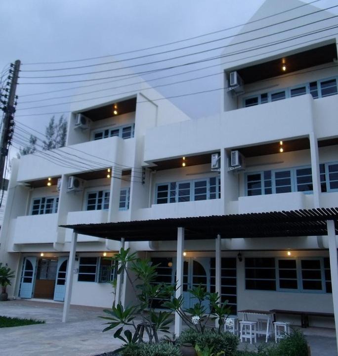 Photo of Buildings in Saphli