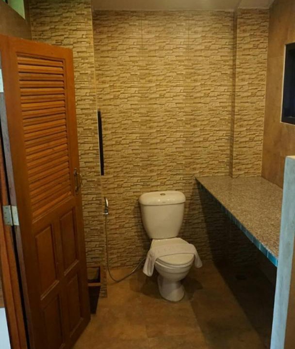 Photo of Bathroom in Tha Pho