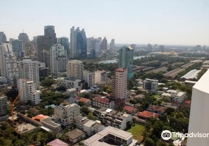 Omni Suites Aparts-Hotel
