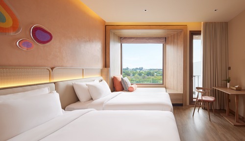 Deluxe Room, 2 Double Beds, Pool View (Premium)