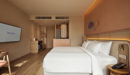 Deluxe Room, 1 King Bed
