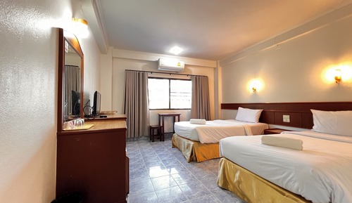 Twin Room with Air Conditioning Building B