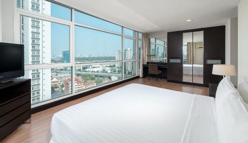 City Suite, City View