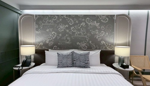 Triple Deluxe River View With Balcony, King Bed