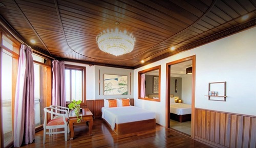 Family Double Room, City View