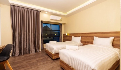 Deluxe Twin Room