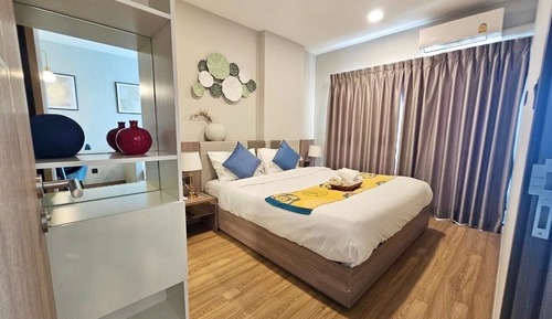 Condo, 2 Bedrooms