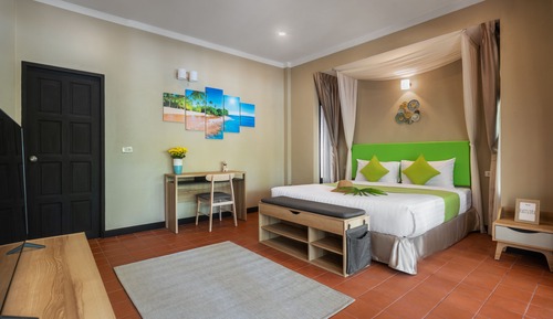 Comfort Cabin, Concierge Service, Courtyard Area