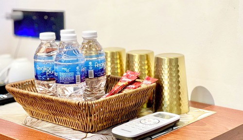 Economy Room, City View