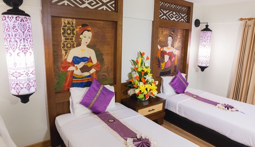 Grand Lanna Twin Bed
