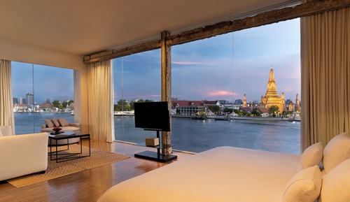 Wat Arun River View Suite